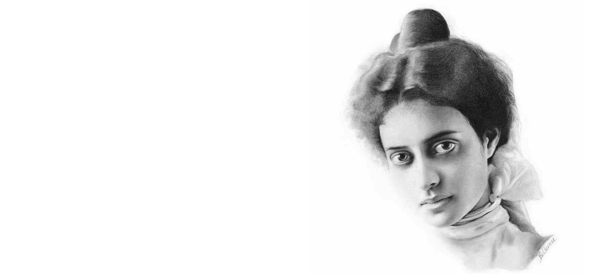 Maui Artist Bio: Ellen Bellerose