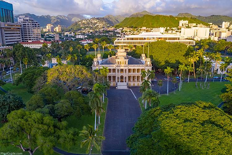 Oahu Iolani Palace