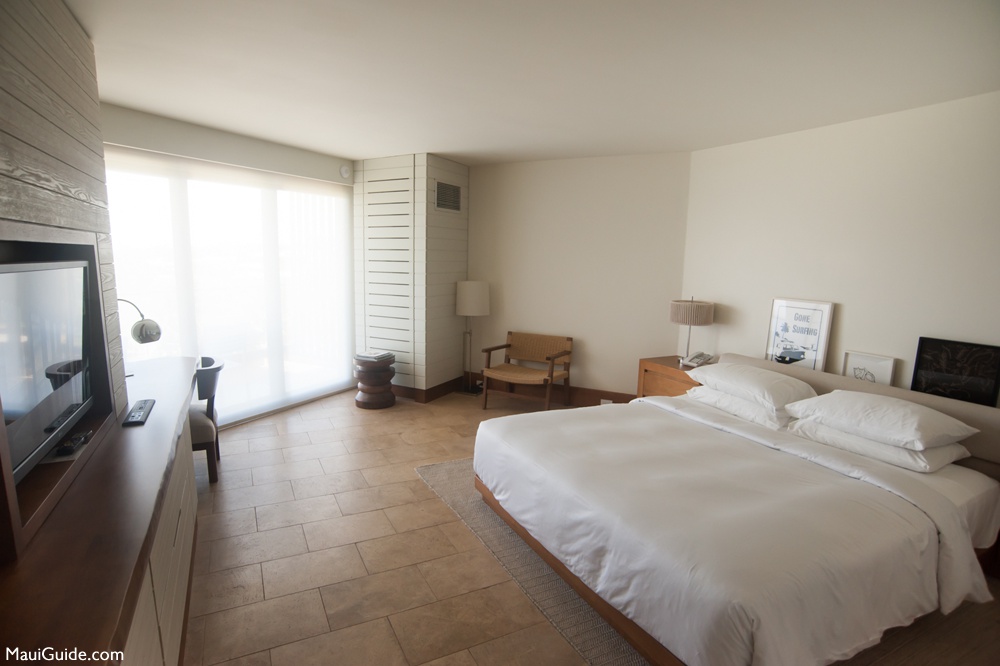 Andaz Maui Wailea guest room photographed in 2015