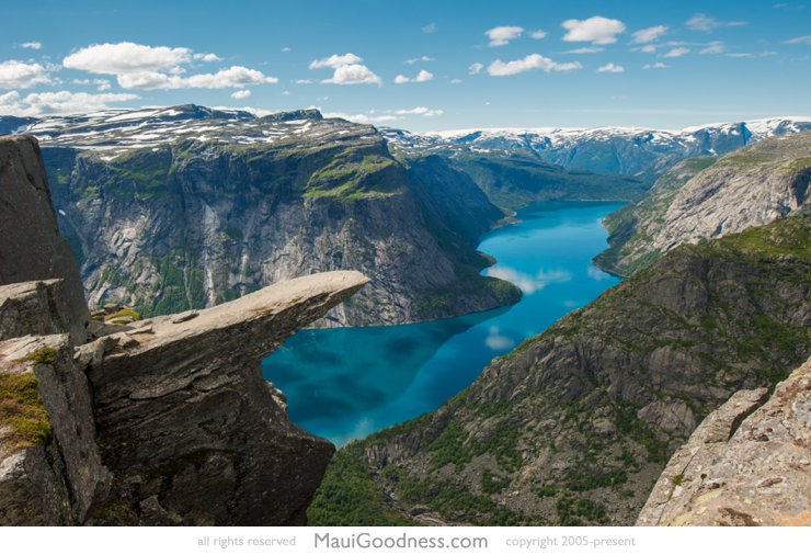 Trolltunga, Troll